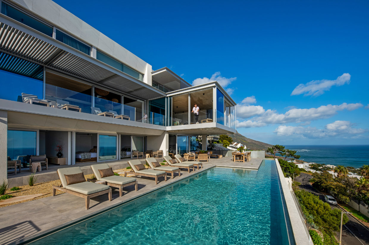 Penthouse + 3 Bedroom Apartment