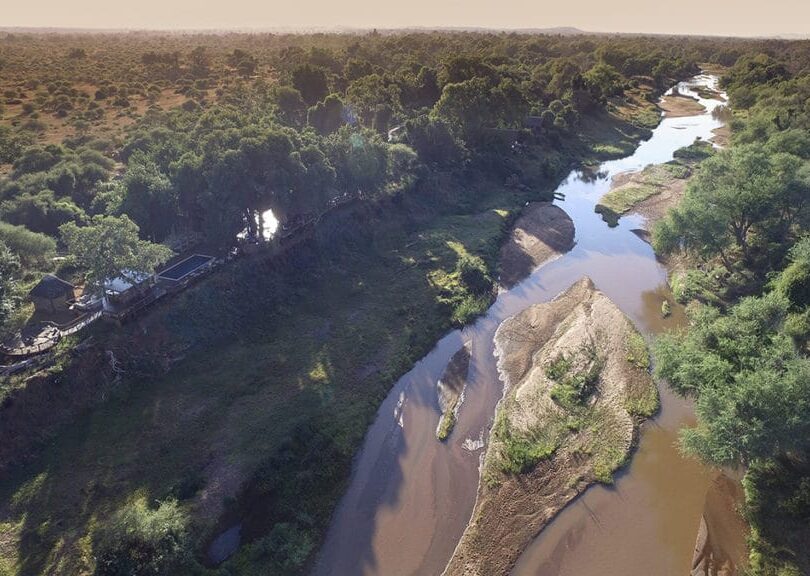 PAFURI, AT THE HEART OF A PEACE PARK 13 | RETURN Africa The Luvuvhu River winding past Pafuri Camp, Makuleke Concession, far northern Kruger National Park