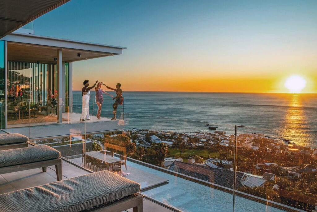 CAPE TOWN SLOW TRAVEL: LIVING, NOT JUST VISITING, WITH RETURN AFRICA 4 | RETURN Africa Cape Collection An African Story 6 2 | RETURN Africa | CAPE TOWN SLOW TRAVEL: LIVING, NOT JUST VISITING, WITH RETURN AFRICA