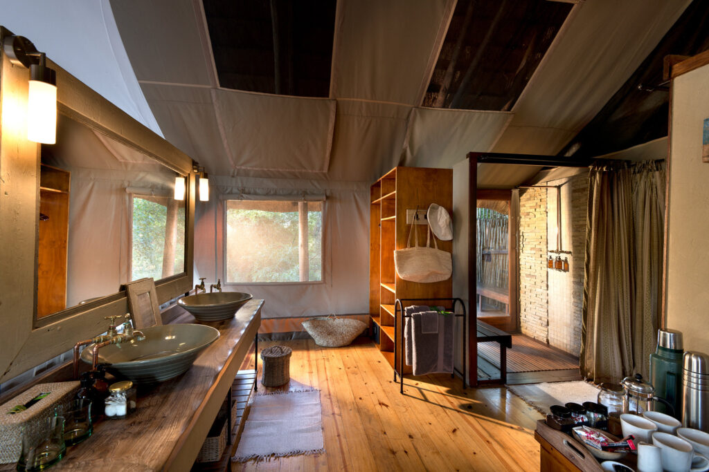 Pafuri Camp Riverview Family Tent 5 | RETURN Africa | Riverview Family Tent