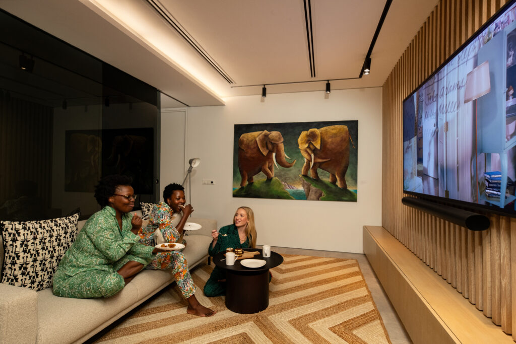 3 Bedroom Apartment 4 | RETURN Africa Media room