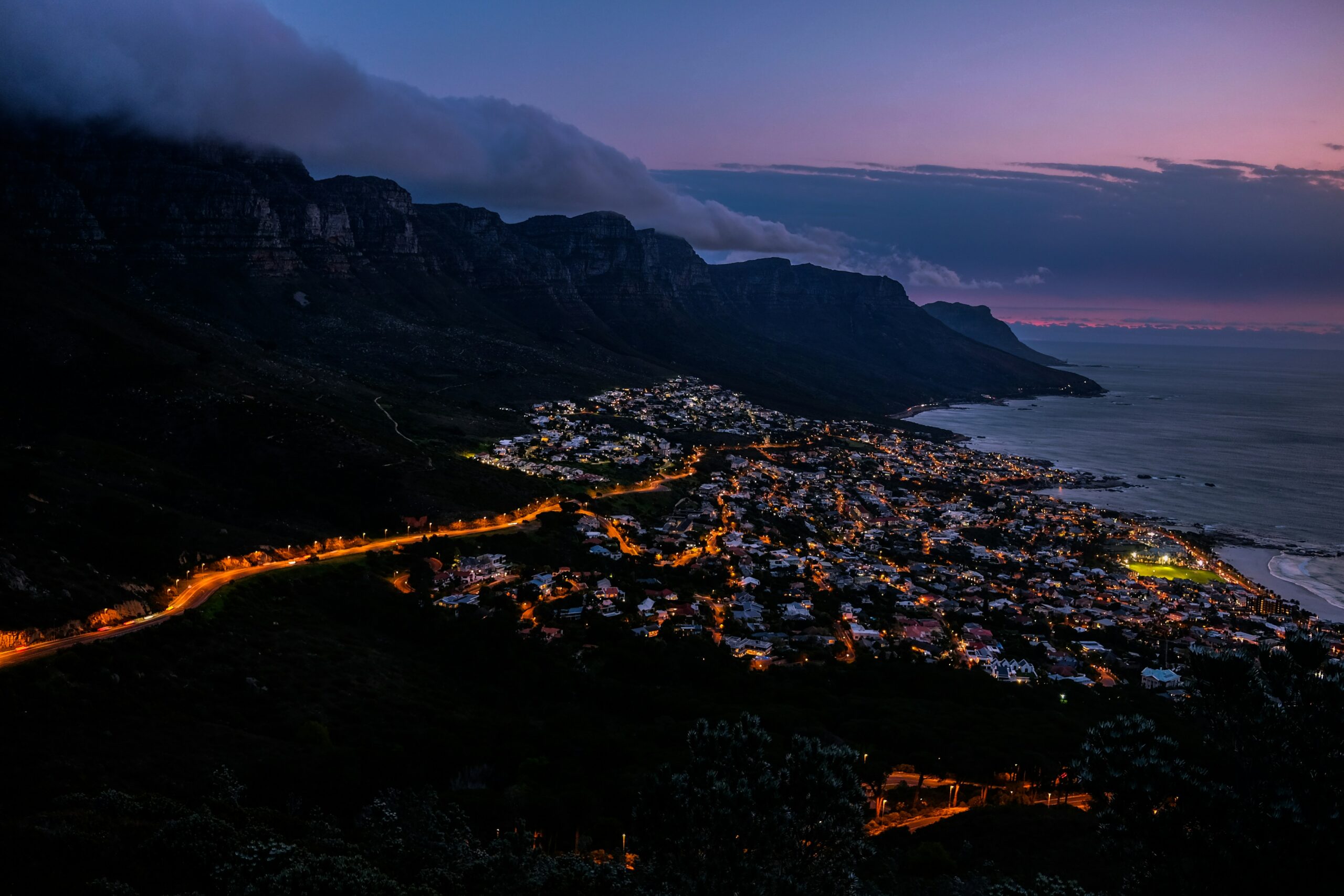 THE CAPE IN FULL LIGHT: WHAT TO EXPECT IN CAPE TOWN’S HIGH SEASON